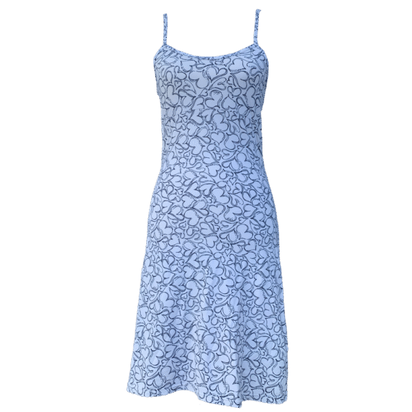 Robe blanche à motifs coeurs