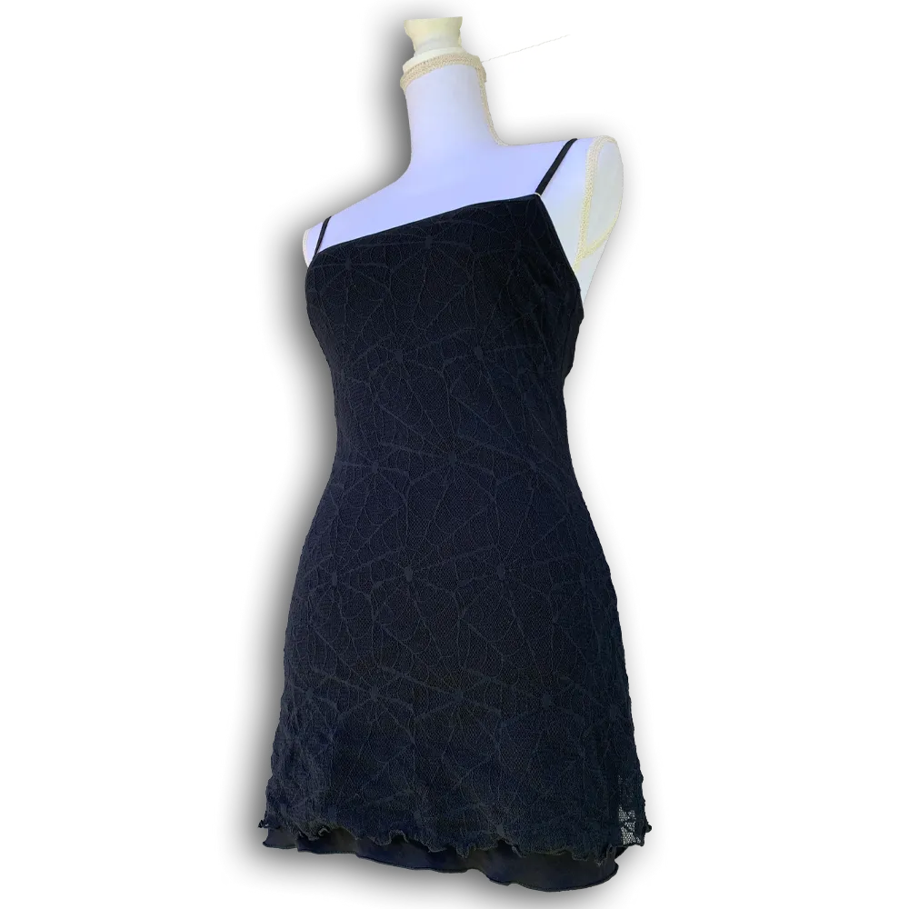 Robe goth toile d'araignée vintage des années 2000